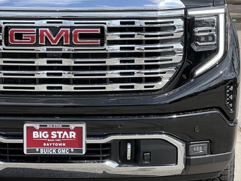 New 2026 GMC Sierra 1500 Denali w/ Technology Package image 7