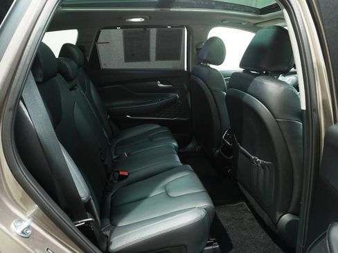 Used 2019 Hyundai Santa Fe AWD image 16