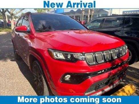 Used 2022 Jeep Compass Limited AWD/4WD image 1