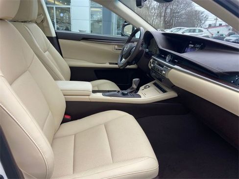 Used 2018 Lexus ES 350 image 27