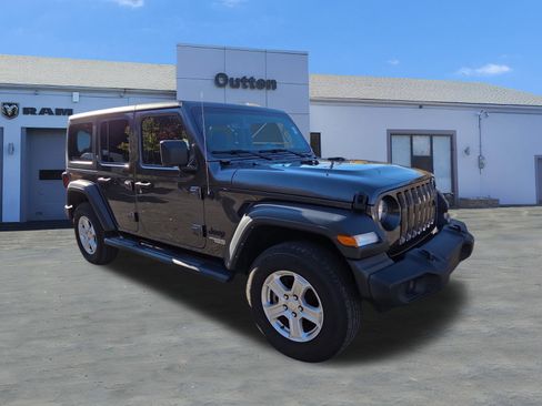 Used 2021 Jeep Wrangler Unlimited Sport image 1