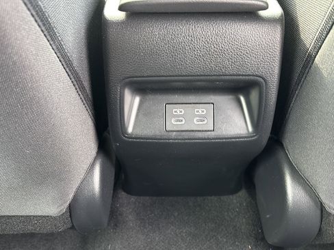 Used 2024 Toyota Corolla SE w/ SE Premium Package image 16