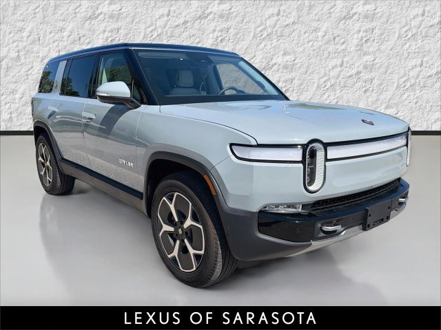 Used 2024 Rivian R1S Adventure Dual AWD/4WD image 1
