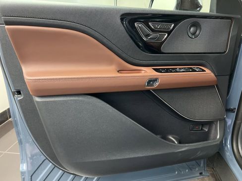 New 2026 Lincoln Aviator Reserve w/ Illumination Package AWD/4WD image 29