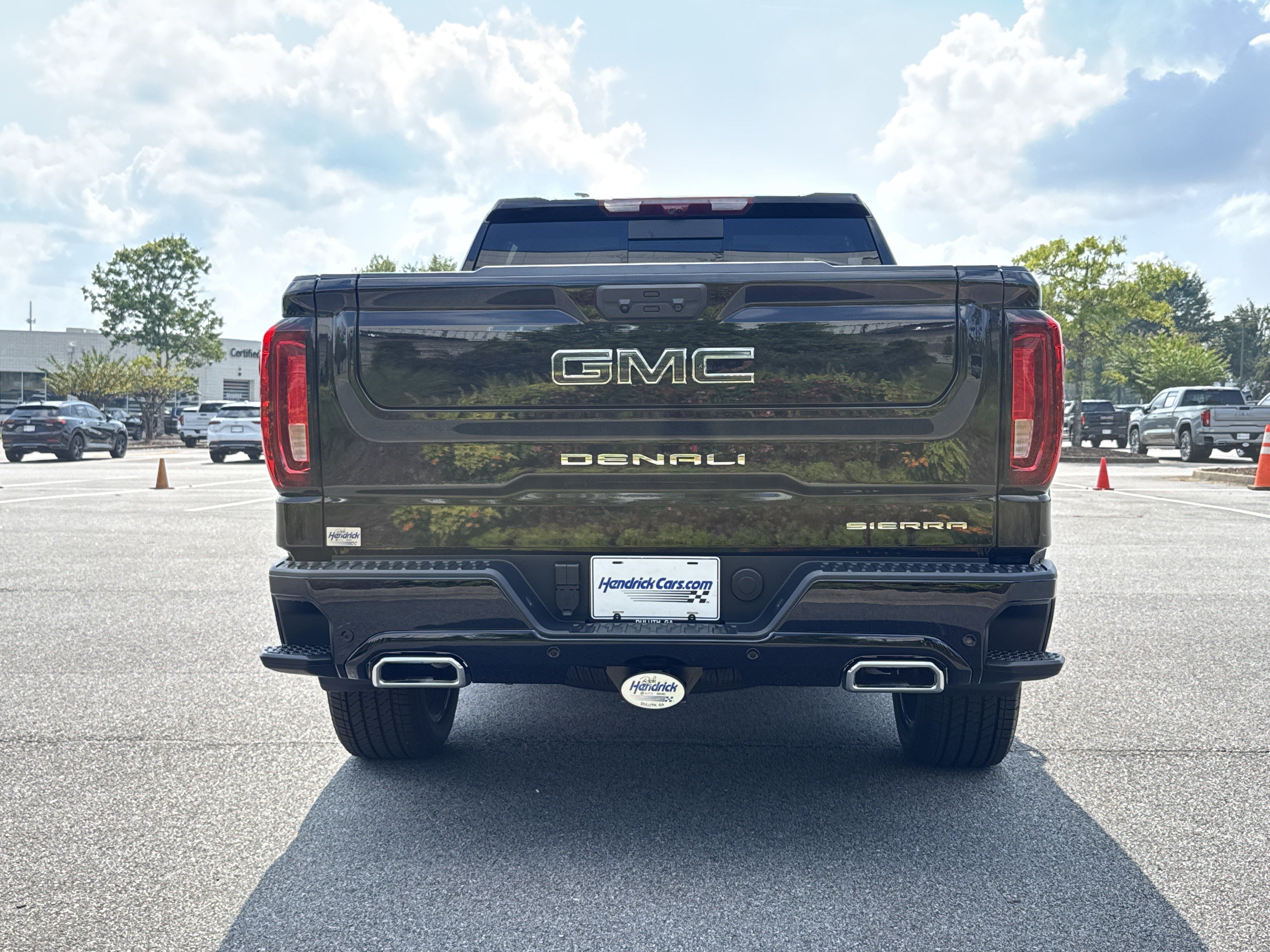 New 2026 GMC Sierra 1500 Denali Ultimate AWD/4WD image 9