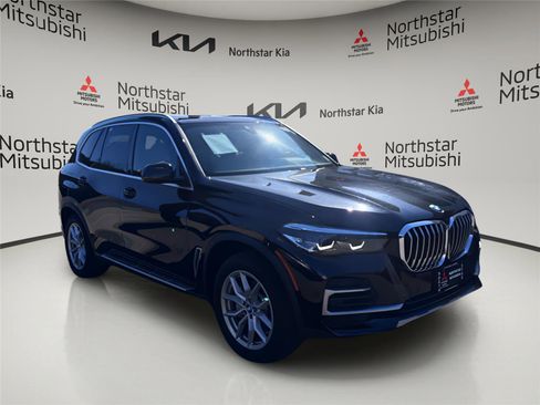 Used 2023 BMW X5 xDrive40i w/ Premium Package AWD/4WD image 7