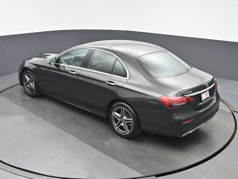 Used 2023 Mercedes-Benz E 350 4MATIC Sedan w/ Premium Package image 33