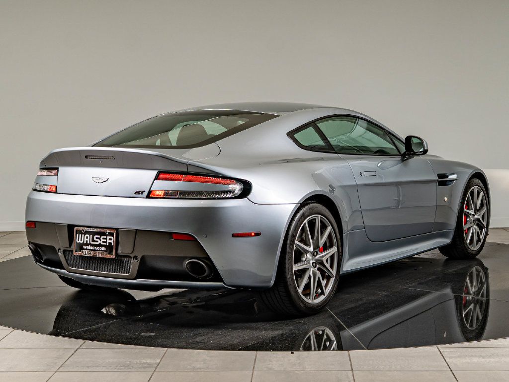 Used 2015 Aston Martin V8 Vantage GT RWD image 5