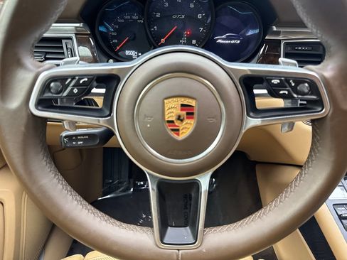 Used 2017 Porsche Macan GTS AWD/4WD image 56