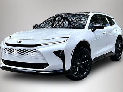 Used 2025 Toyota Crown Signia w/ Advanced Technology Package