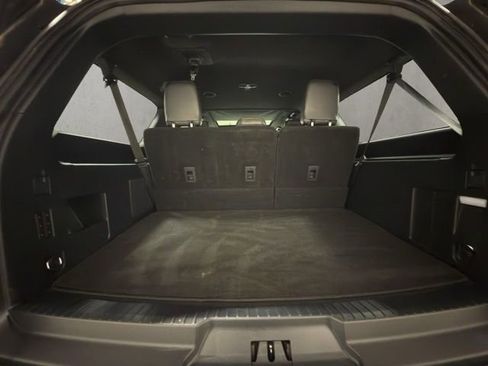 Used 2022 Ford Expedition Max Platinum image 23