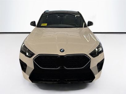 New 2025 BMW X2 xDrive28i w/ Technology Package