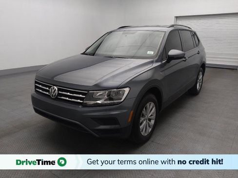 Used 2020 Volkswagen Tiguan S image 1