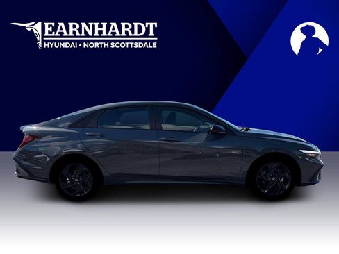 New 2026 Hyundai Elantra SEL w/ Cargo Package FWD image 8