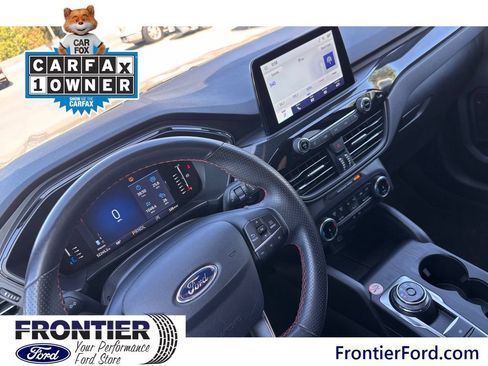 Used 2024 Ford Escape ST-Line FWD image 11