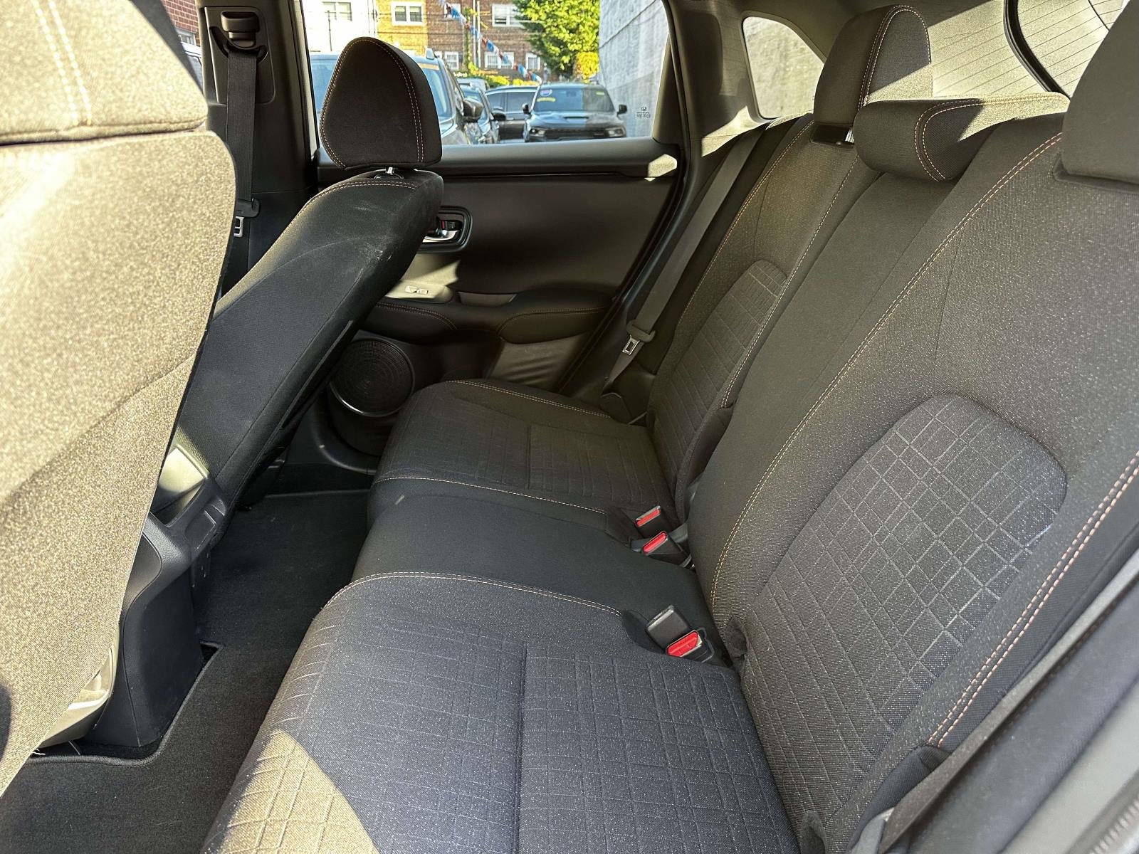 Used 2025 Honda HR-V Sport image 16