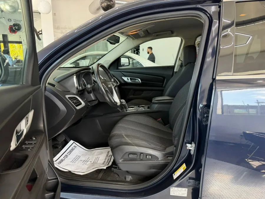 Used 2015 GMC Terrain SLE w/ Convenience Package AWD/4WD image 9