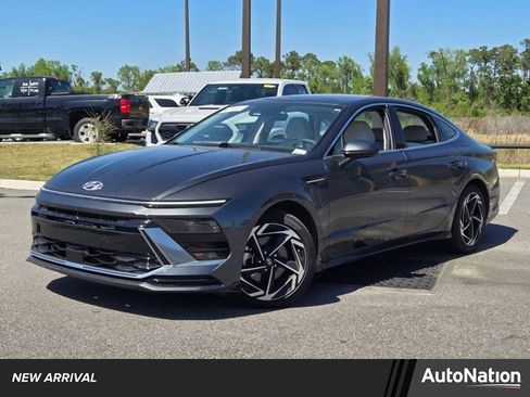 Used 2024 Hyundai Sonata SEL w/ Convenience Package image 1