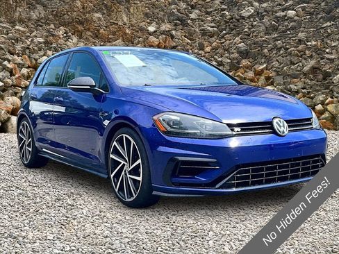 Used 2018 Volkswagen Golf R 4-Door AWD/4WD image 10