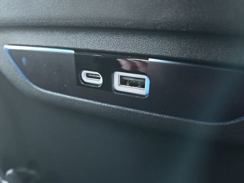 New 2026 Chrysler Pacifica Select w/ S Appearance Package image 90