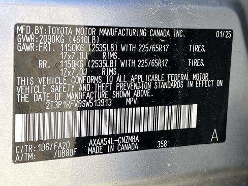 Used 2025 Toyota RAV4 XLE image 30