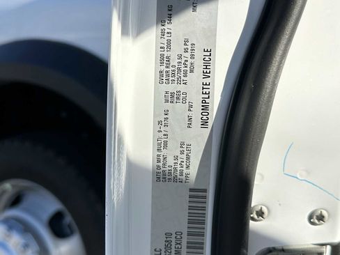 New 2026 RAM 4500 Tradesman w/ Chrome Appearance Group image 28