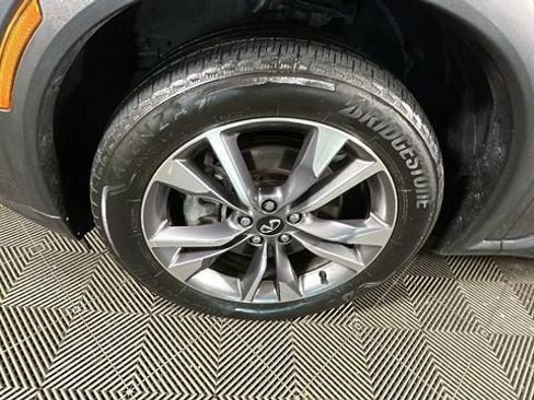 Used 2024 INFINITI QX60 Luxe AWD/4WD image 9