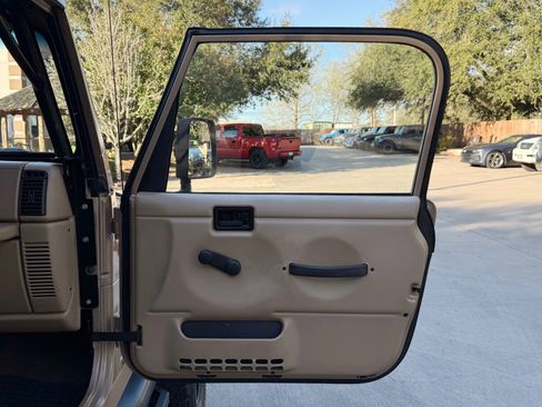 Used 2000 Jeep Wrangler Sport AWD/4WD image 34