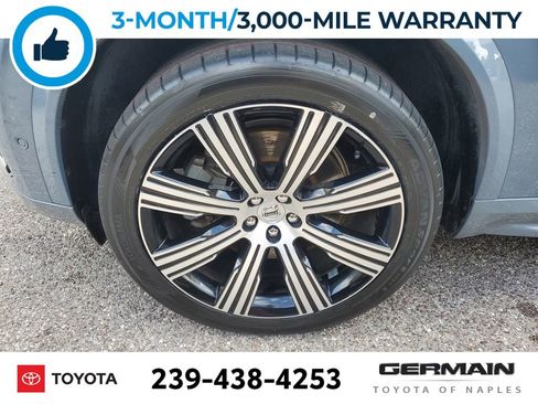 Used 2022 Volvo XC90 T8 Inscription image 12