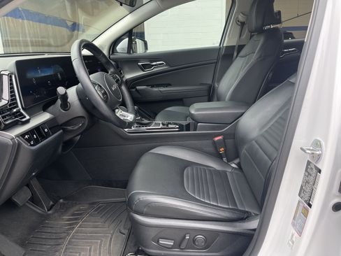 Used 2023 Kia Sportage SX image 24