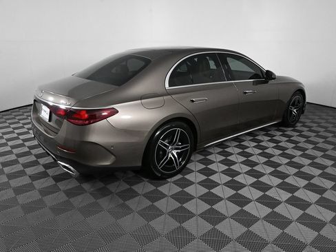 Certified 2025 Mercedes-Benz E 350 4MATIC Sedan image 25