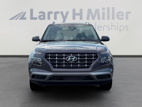 New 2026 Hyundai Venue SEL FWD image 12