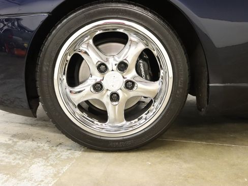 Used 1993 Porsche 968 Cabriolet RWD image 31