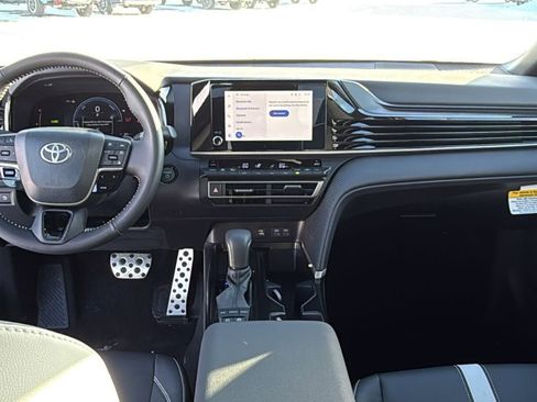 New 2026 Toyota Camry SE image 30