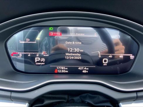 Used 2024 Audi Q5 2.0T Premium w/ Summer of Audi Package image 25