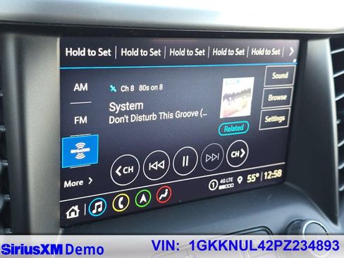 Used 2023 GMC Acadia SLT image 29