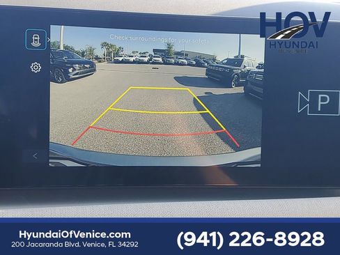 Certified 2025 Hyundai Tucson SEL AWD/4WD image 32