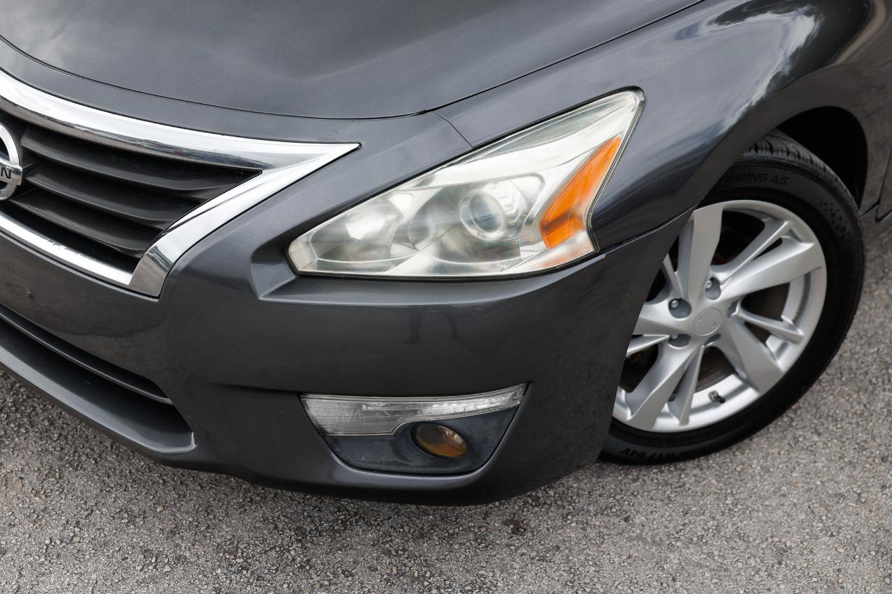 Used 2013 Nissan Altima 2.5 SL FWD image 24