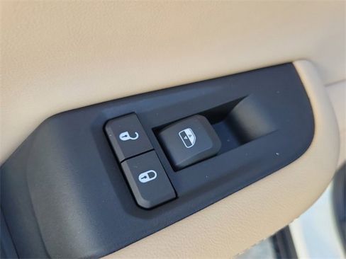 New 2025 Jeep Grand Cherokee Limited image 15