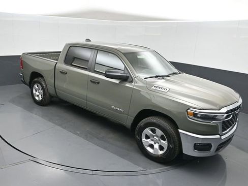 New 2026 RAM 1500 4x4 Crew Cab image 27