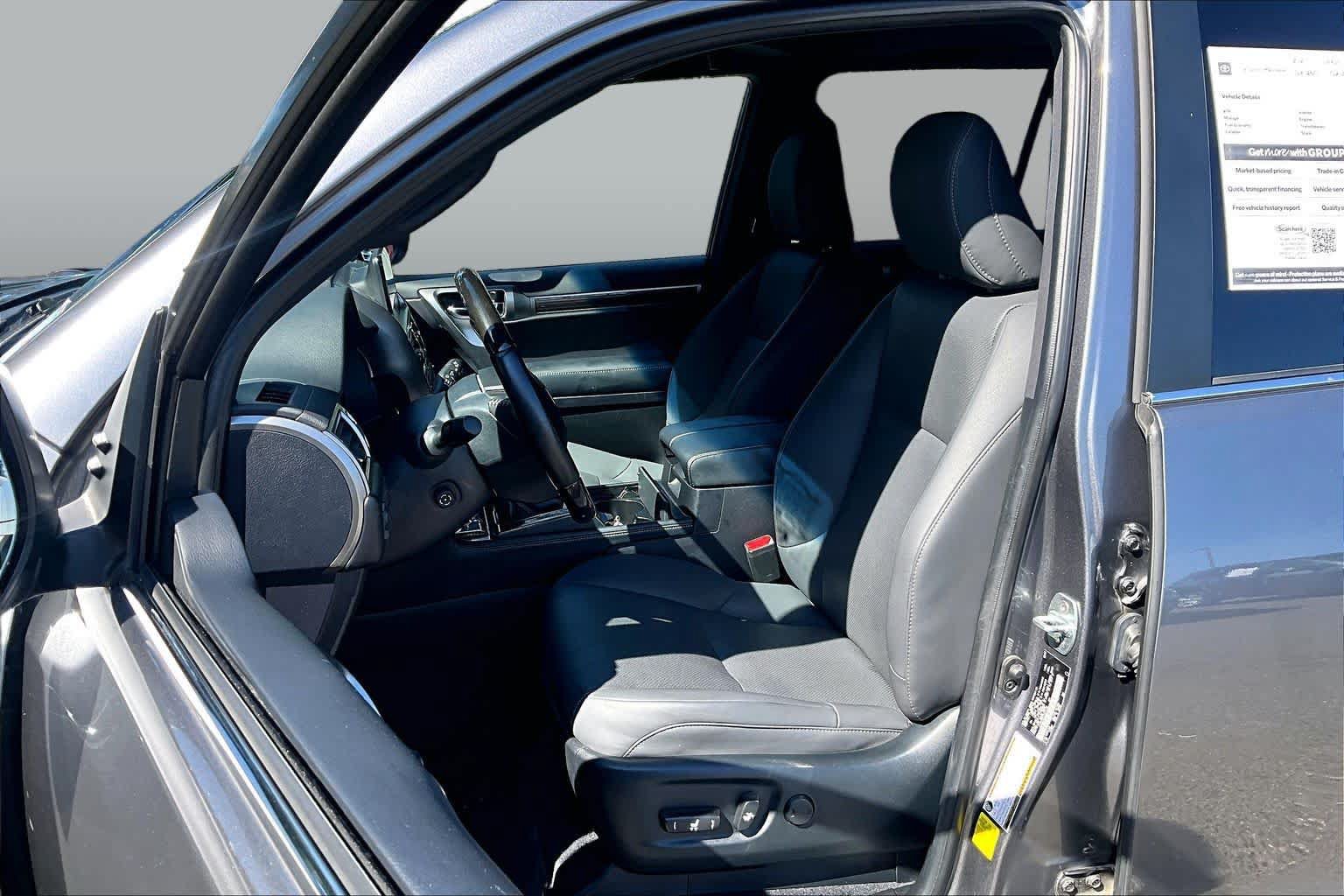 Used 2023 Lexus GX 460 Premium w/ Premium Package AWD/4WD image 8