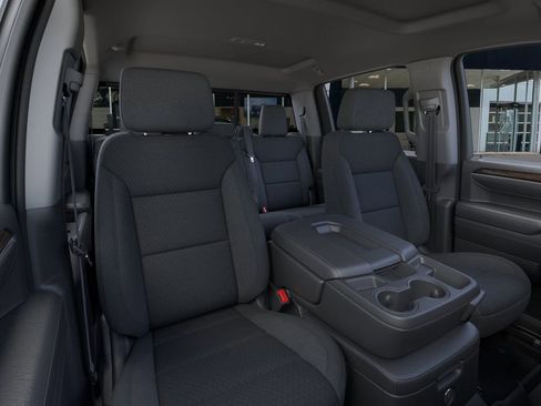 New 2026 GMC Sierra 1500 SLE image 16