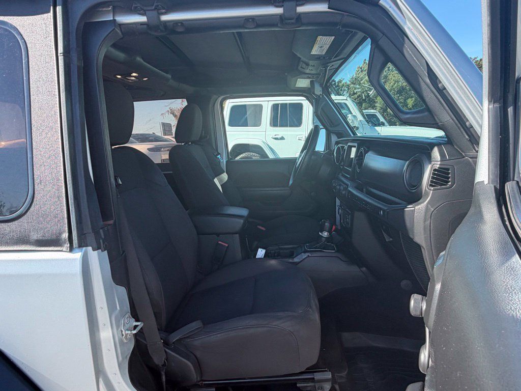 Certified 2023 Jeep Wrangler Sport AWD/4WD image 34