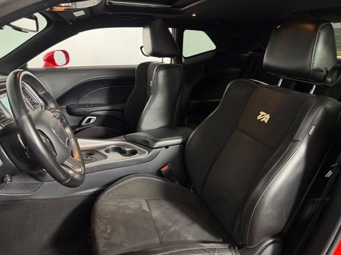 Used 2021 Dodge Challenger R/T Scat Pack w/ T/A Package RWD image 20