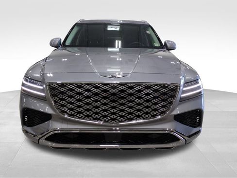 Used 2025 Genesis GV80 2.5T Advanced image 11