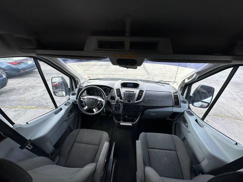 Used 2015 Ford Transit 150 XLT RWD image 37
