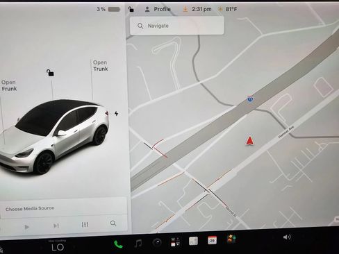 Used 2021 Tesla Model Y Long Range AWD/4WD image 16