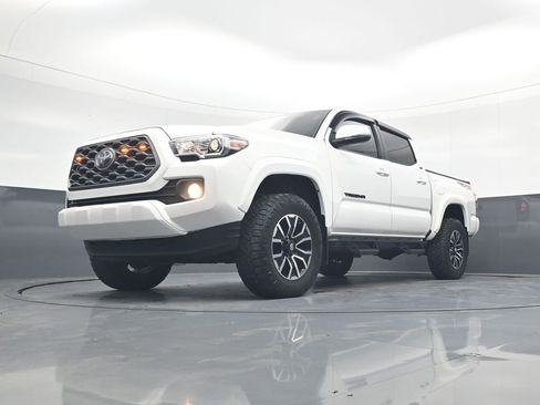 Used 2023 Toyota Tacoma TRD Sport image 20