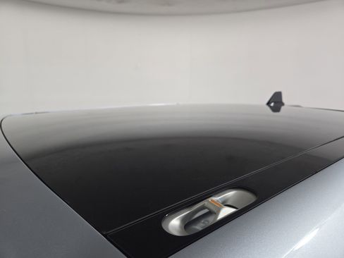 Used 2023 Rivian R1T Adventure image 13