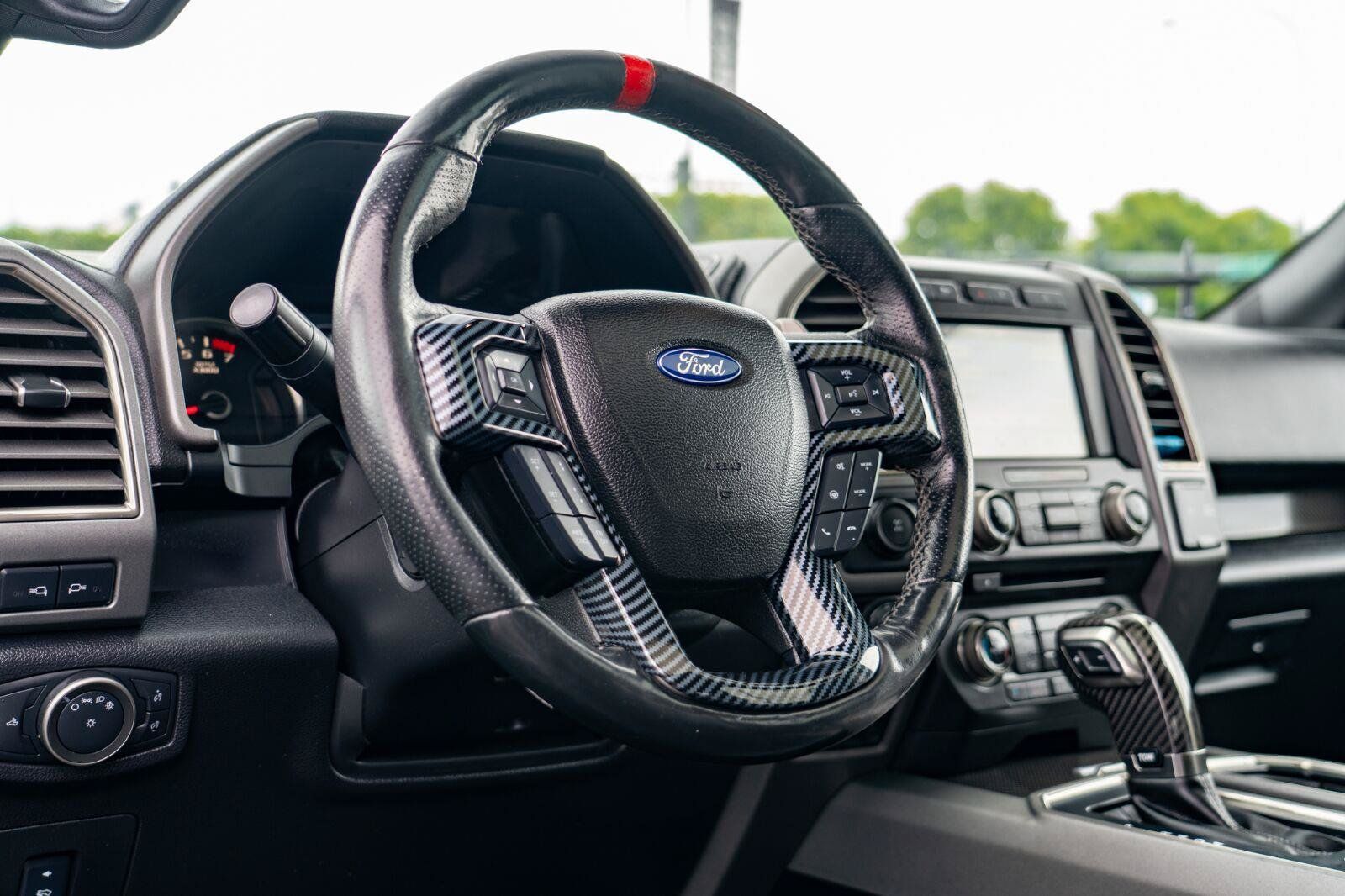 Used 2018 Ford F150 Raptor w/ Equipment Group 802A Luxury AWD/4WD image 14